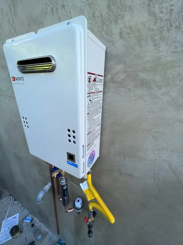 Tankless water heater installation for Somerton homes